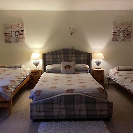 Charleston Apartment Self Catering 5 Min Drive From Town Centre Inverness Exterior photo