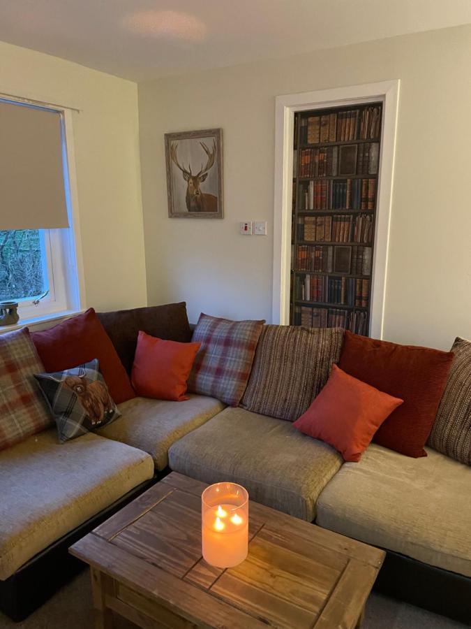 Charleston Apartment Self Catering 5 Min Drive From Town Centre Inverness Exterior photo