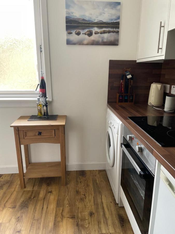 Charleston Apartment Self Catering 5 Min Drive From Town Centre Inverness Exterior photo