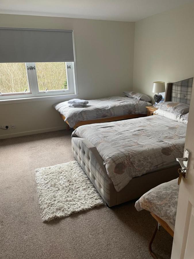 Charleston Apartment Self Catering 5 Min Drive From Town Centre Inverness Exterior photo